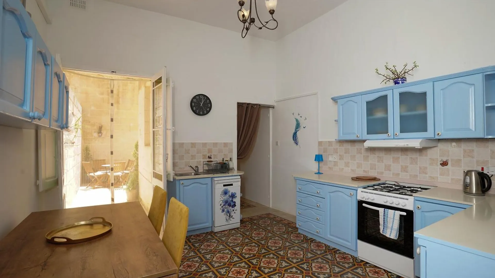 Number10 Villa Sliema